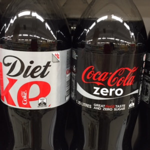 问：饮食可乐和焦炭之间有什么区别？