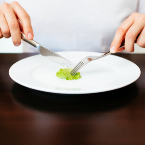 你与食物和饮食的关系是什么？