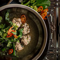 猪肉蘑菇肉丸汤